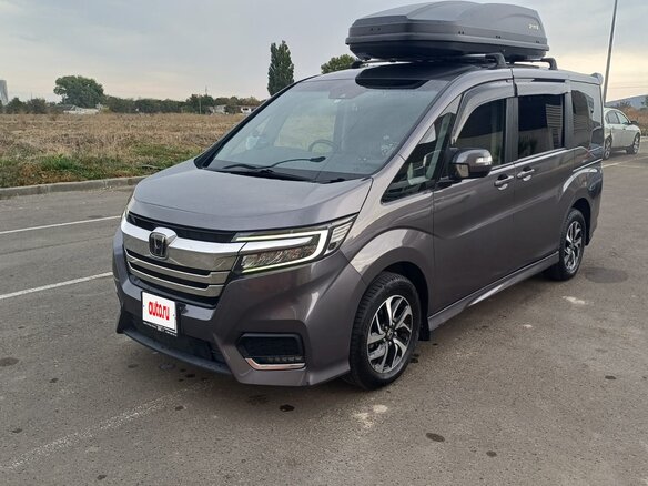 2020 Honda Stepwgn Spada V Рестайлинг, серый, 2595000 рублей