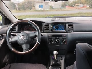 2005 Toyota Corolla IX (E120, E130) Рестайлинг, серебристый, 333000 рублей, вид 5