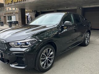 2022 BMW X6 30d III (G06), чёрный, 8500000 рублей, вид 2