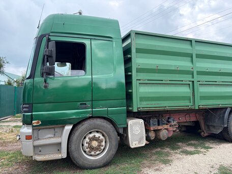 1999 Mercedes-Benz Actros, зелёный, 1500000 рублей, вид 3