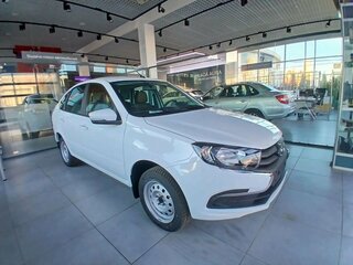 2026 Lada (ВАЗ) Granta I Рестайлинг, белый, 1324000 рублей, вид 3