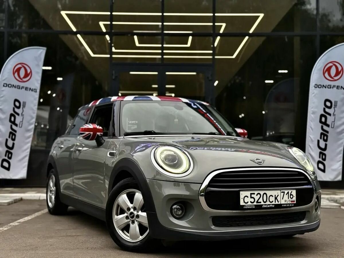 Открыть фотографии: Mini Hatch III (F55/F56) Рестайлинг