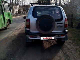 2007 Chevrolet Niva I, серебристый, 170000 рублей, вид 2
