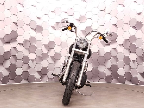 2009 Harley-Davidson Street Bob, чёрный, 895000 рублей - вид 4