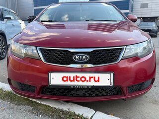 2010 Kia Cerato 6-speed II, красный, 500000 рублей, вид 5