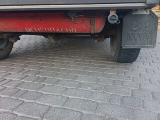 1993 Lada (ВАЗ) 2121 (4x4) I, красный, 650000 рублей, вид 1