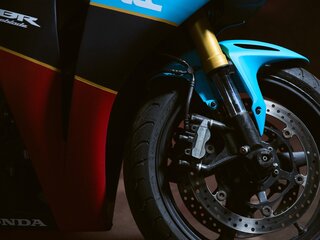 2011 Honda CBR 1000 RR/RA Fireblade, чёрный, 990000 рублей, вид 2