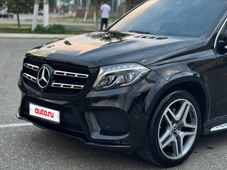 2017 Mercedes-Benz GLS 400 I (X166), чёрный, 3400000 рублей, вид 5