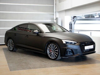 2021 Audi A5 Sportback 45 TFSI II (F5) Рестайлинг, чёрный, 4450000 рублей, вид 3