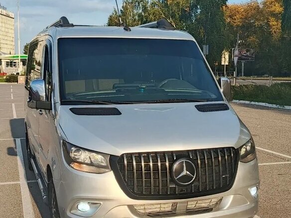2018 Mercedes-Benz Sprinter, серебристый, 4050000 рублей