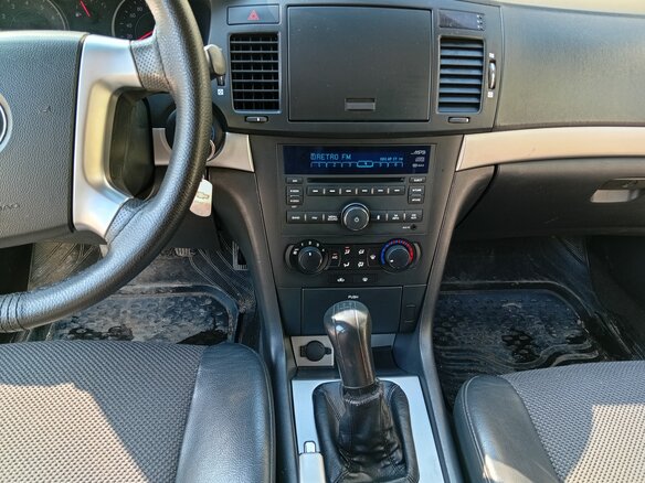 2011 Chevrolet Epica V250 Рестайлинг, белый, 500000 рублей - вид 12
