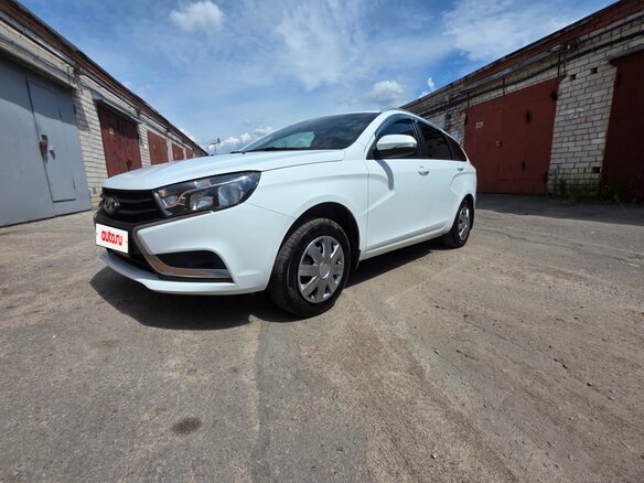 2018 Lada (ВАЗ) Vesta SW I, белый, 1000050 рублей