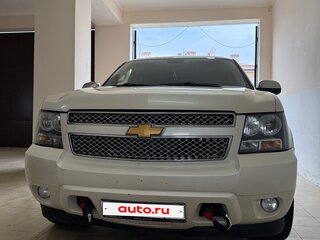 2012 Chevrolet Tahoe 6AT III, белый, 2500000 рублей, вид 3