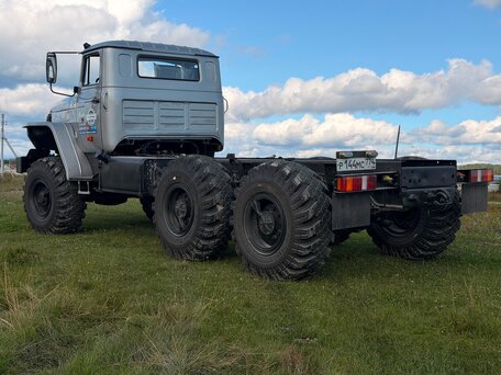 2006 Урал 4320, серебристый, 4300000 рублей, вид 4