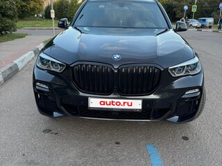 2020 BMW X5 40i IV (G05/G18), чёрный, 6300000 рублей, вид 2
