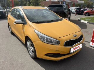 2014 Kia Ceed II, жёлтый, 520000 рублей, вид 3