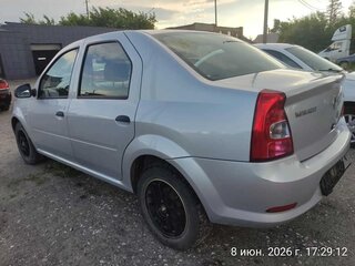 2015 Renault Logan I Рестайлинг, серый, 820000 рублей, вид 2