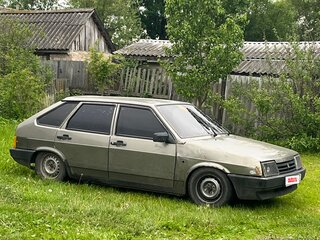 2001 Lada (ВАЗ) 2109, серебристый, 95000 рублей, вид 4