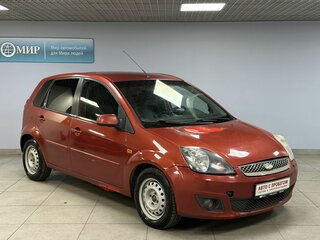 2007 Ford Fiesta Mk5, красный, 279000 рублей, вид 3
