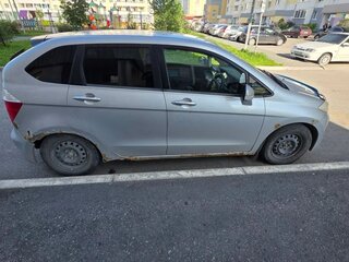 2004 Honda Edix, серебристый, 355000 рублей, вид 3