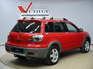 2004 Mitsubishi Outlander I, красный, 405000 рублей, вид 5