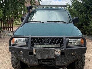 2002 Mitsubishi Montero Sport I, зелёный, 650000 рублей, вид 3