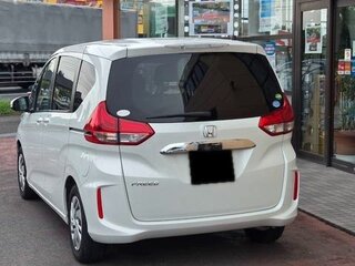 2018 Honda Freed II, белый, 1139000 рублей, вид 4