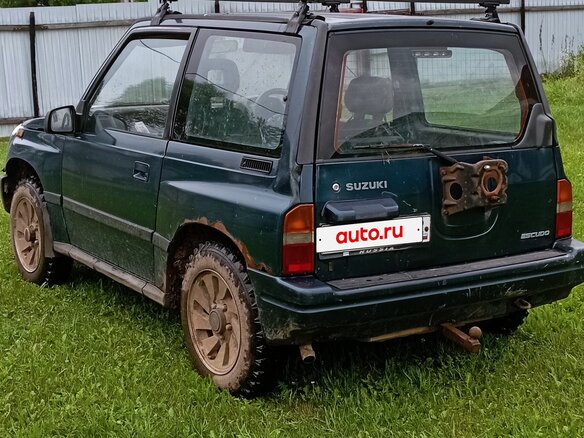 1995 Suzuki Escudo I, зелёный - вид 2