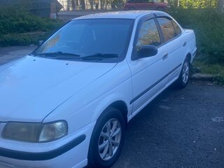 2001 Nissan Sunny B15, белый, 220000 рублей, вид 1