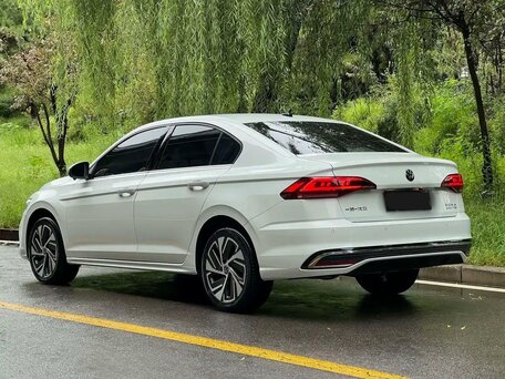 2023 Volkswagen Bora IV (China Market) Рестайлинг, белый, 1510000 рублей, вид 4