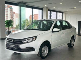 2024 Lada (ВАЗ) Granta I Рестайлинг, белый, 772000 рублей, вид 3