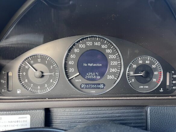 2003 Mercedes-Benz CLK-Класс 320 II (W209), чёрный, 1550000 рублей - вид 9