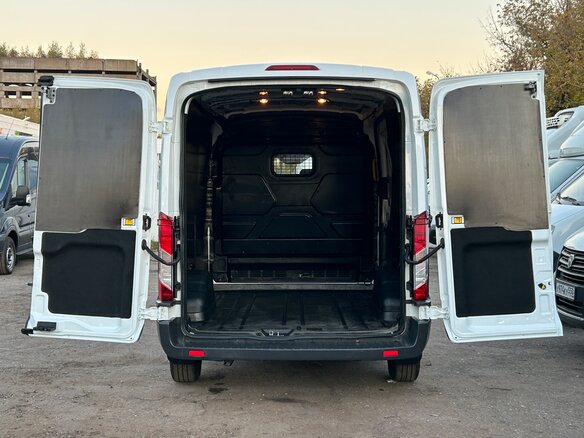 2019 Ford Transit, белый - вид 14