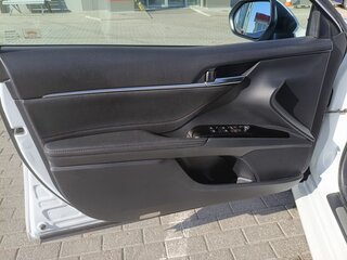 2019 Toyota Camry VIII (XV70), белый, 3360000 рублей, вид 5