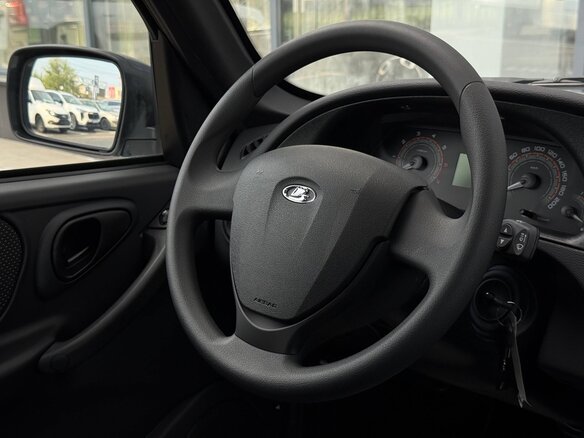 2026 Lada (ВАЗ) Niva Travel I Рестайлинг, белый, 1603000 рублей - вид 14