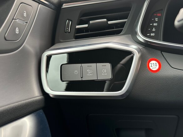 2020 Audi A6 40 TDI V (C8), чёрный, 4200000 рублей - вид 11