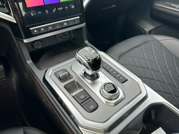 2026 JAC T9 Urban, белый, 3759000 рублей - вид 9