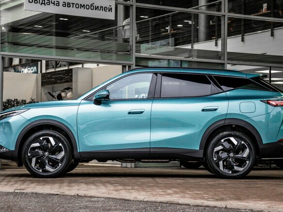 2026 Omoda C7, зелёный, 3464010 рублей - вид 7