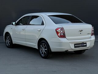 2014 Chevrolet Cobalt II, бежевый, 661000 рублей, вид 4