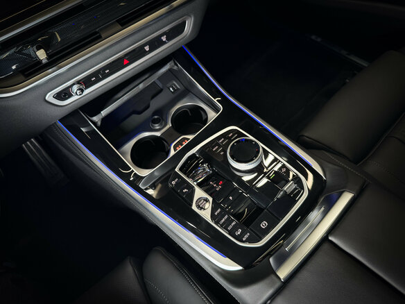2025 BMW X5 40d IV (G05/G18) Рестайлинг, чёрный, 15600000 рублей - вид 15