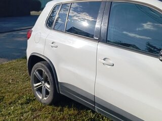 2016 Volkswagen Tiguan I Рестайлинг, белый, 1550000 рублей, вид 4