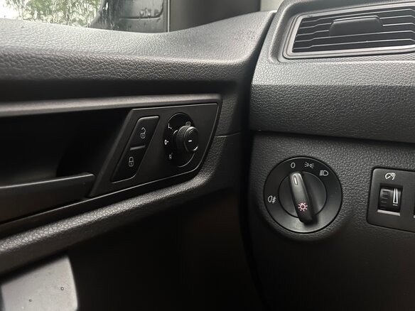 2015 Volkswagen Caddy, белый, 1330000 рублей - вид 10