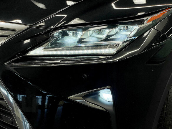 2017 Lexus RX 200t IV, чёрный, 3120000 рублей - вид 3
