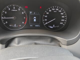 2018 Hyundai Creta I, чёрный, 2400000 рублей, вид 2