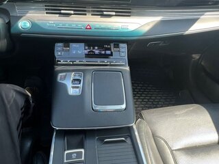 2020 Hyundai Grandeur VI Рестайлинг, чёрный, 1850000 рублей, вид 4