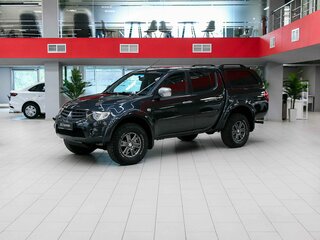Mitsubishi L200 IV