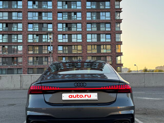2020 Audi A7 50 TDI II (4K), серый, 6600000 рублей, вид 4