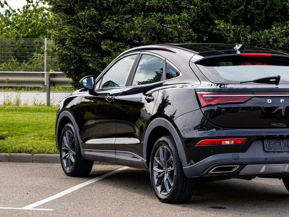 2024 Dongfeng DFSK ix5, чёрный, 2095000 рублей - вид 8