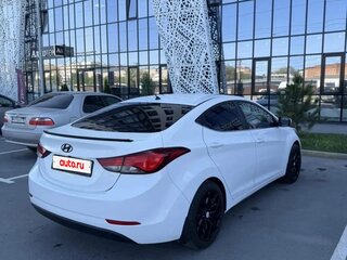 2014 Hyundai Elantra V (MD) Рестайлинг, белый, 1080000 рублей, вид 3
