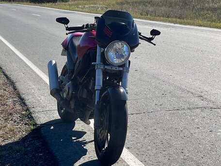 1999 Ducati Monster, красный, 295000 рублей, вид 1